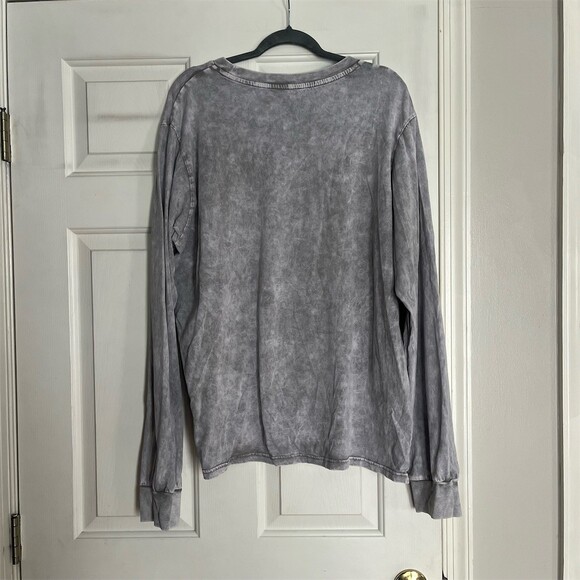 Disney Pirates of the Caribbean Dead Men Tell No Tales T-Shirt Mens XL - Picture 6 of 6